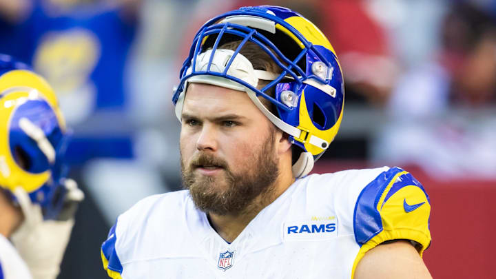Los Angeles Rams  offensive lineman Coleman Shelton (65) against the Arizona Cardinals at State Farm Stadium on Dec 7, 2025.