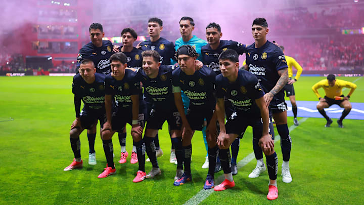 Chivas señala al VAR tras su derrota 