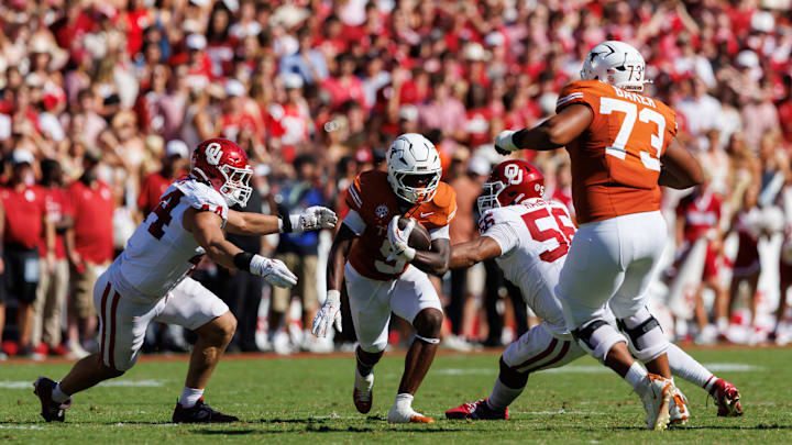 COLLEGE FOOTBALL: OCT 11 Allstate Red River Rivalry Oklahoma vs Texas