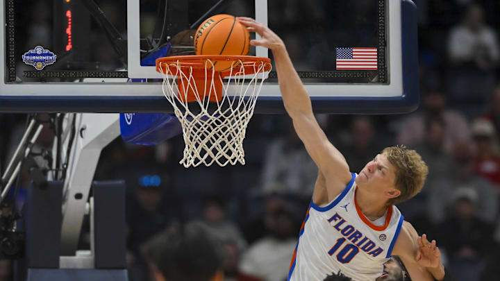 Florida's loss to Vanderbilt on Saturday puts the Gators in murky waters for the fourth No. 1 seed in the NCAA Tournament. Florida's loss to Vanderbilt on Saturday puts the Gators in murky waters for the fourth No. 1 seed in the NCAA Tournament.