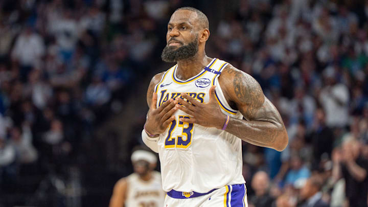 Los Angeles Lakers disfrutarán de LeBron James al menos por otro año