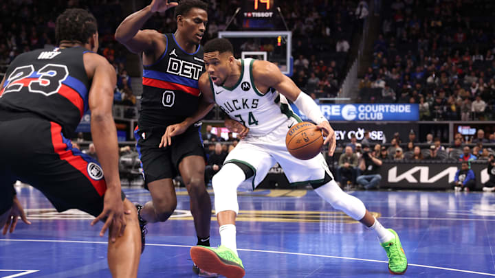 Milwaukee Bucks v Detroit Pistons - Emirates NBA Cup