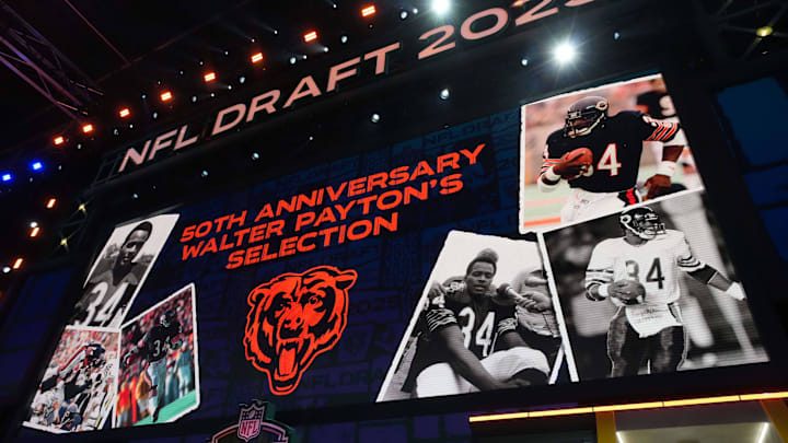 Apr 24, 2025; Green Bay, WI, USA; The 50th anniversary of the draft selection of Chicago Bears running back Walter Payton is recognized during the NFL Draft at Lambeau Field. Mandatory Credit: Kirby Lee-Imagn Images