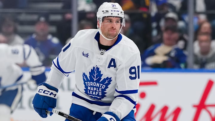 If Toronto Maple Leafs centre John Tavares want to test free agency, he should be free to do so as the grass isn't always greener on the other side.