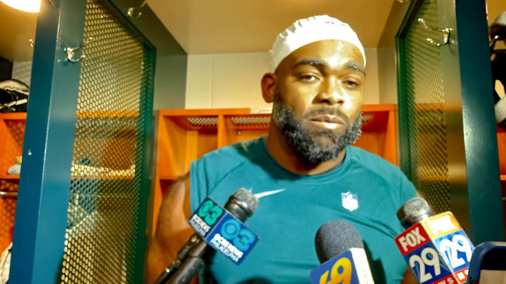 Eagles defensive lineman Brandon Graham notched a pair of sacks in the Eagles' 31-0 over the Las Vegas Raiders in Week 15. Eagles defensive lineman Brandon Graham notched a pair of sacks in the Eagles' 31-0 over the Las Vegas Raiders in Week 15.