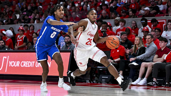 Houston Cougars freshman guard Mercy Miller (25) is the son of rapper Master P.