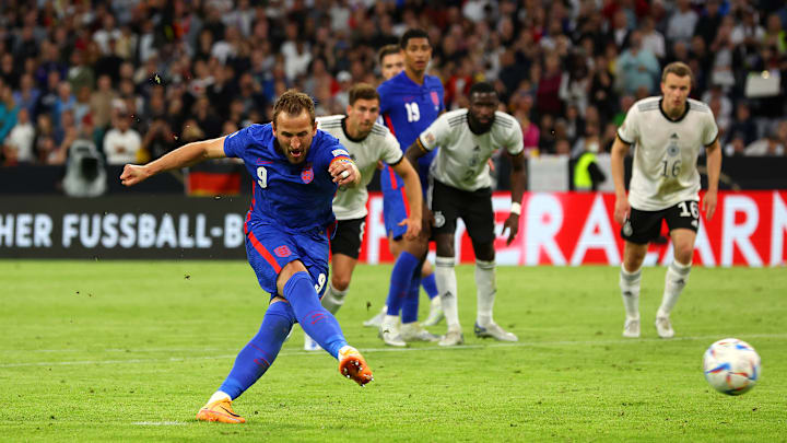 Harry Kane rescued a point from the spot Harry Kane rescued a point from the spot