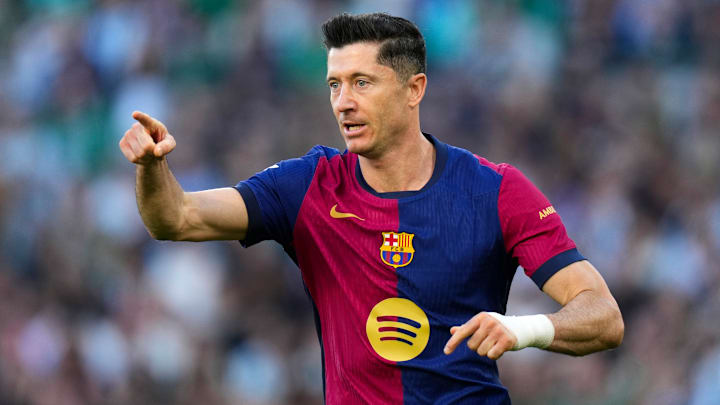 “Lei do Ex” em ação? Goleador do Barça, Lewandowski explodiu para o esporte no BVB “Lei do Ex” em ação? Goleador do Barça, Lewandowski explodiu para o esporte no BVB