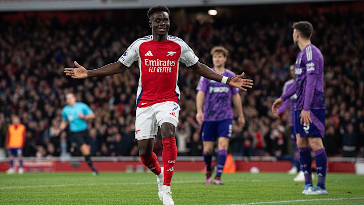 Bukayo Saka soma três gols em sete jogos na temporada 2025/26 e marcou nas duas últimas rodadas do Campeonato Inglês Bukayo Saka soma três gols em sete jogos na temporada 2025/26 e marcou nas duas últimas rodadas do Campeonato Inglês