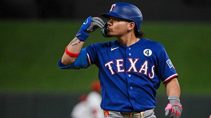 Texas Rangers left fielder Alejandro Osuna .