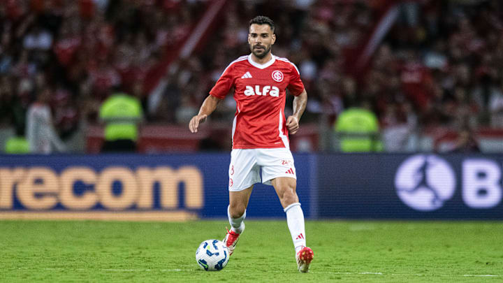 Bruno Henrique segue como titular do Inter