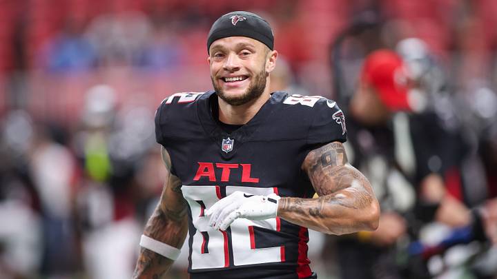 Aug 15, 2025; Atlanta, Georgia, USA; Atlanta Falcons wide receiver Casey Washington (82) on the field against the Tennessee Titans at Mercedes-Benz Stadium. Mandatory Credit: Brett Davis-Imagn Images