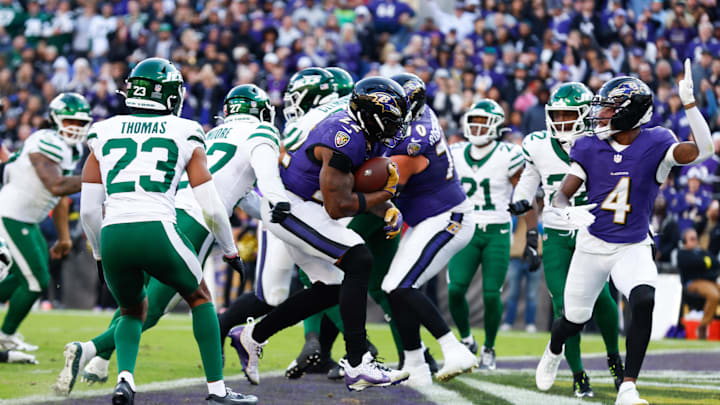 Nov 23, 2025; Baltimore, Maryland, USA; Baltimore Ravens running back Derrick Henry (22) rushes for a touchdown during the third quarter against the New York Jets at M&T Bank Stadium. Mandatory Credit: Peter Casey-Imagn Images Nov 23, 2025; Baltimore, Maryland, USA; Baltimore Ravens running back Derrick Henry (22) rushes for a touchdown during the third quarter against the New York Jets at M&T Bank Stadium. Mandatory Credit: Peter Casey-Imagn Images