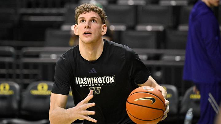 Mar 7, 2026; Eugene, Oregon, USA; Washington Huskies forward Hannes Steinbach (6) warms up before the game against the Oregon Ducks at Matthew Knight Arena. Mandatory Credit: Craig Strobeck-Imagn Images Mar 7, 2026; Eugene, Oregon, USA; Washington Huskies forward Hannes Steinbach (6) warms up before the game against the Oregon Ducks at Matthew Knight Arena. Mandatory Credit: Craig Strobeck-Imagn Images