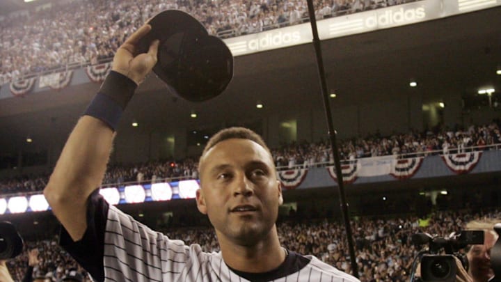 Yankees Derek Jeter and the rest of the New York Yankees thank their fans after the final game at Yankee Stadium Sept. 21, 2008.