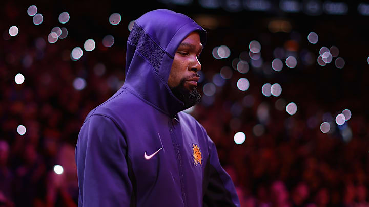 Dallas Mavericks v Phoenix Suns