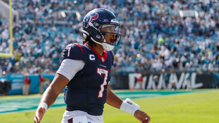 Sep 24, 2023; Jacksonville, Florida, USA; Houston Texans quarterback C.J. Stroud (7) celebrates a touchdown against the Jacksonville Jaguars during the fourth quarter at EverBank Stadium. Mandatory Credit: Morgan Tencza-USA TODAY Sports Sep 24, 2023; Jacksonville, Florida, USA; Houston Texans quarterback C.J. Stroud (7) celebrates a touchdown against the Jacksonville Jaguars during the fourth quarter at EverBank Stadium. Mandatory Credit: Morgan Tencza-USA TODAY Sports