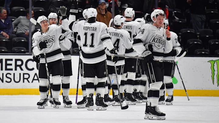 Nov 29, 2024; Anaheim, California, USA; Los Angeles Kings celebrate the victory against the Anaheim Ducks at Honda Center. Mandatory Credit: Gary A. Vasquez-Imagn Images