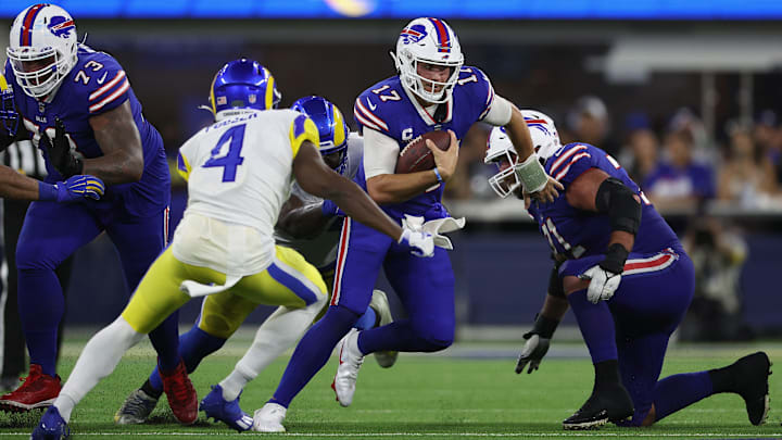 Buffalo Bills v Los Angeles Rams