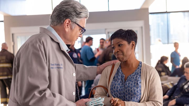 CHICAGO MED -- "Reckoning, Part 2" Episode 1117 -- Pictured: (l-r) Oliver Platt as Dr. Daniel Charles, Tracey Bonner as Pamela