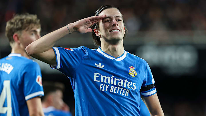 Álvaro Carreras scored his second goal in a white shirt.