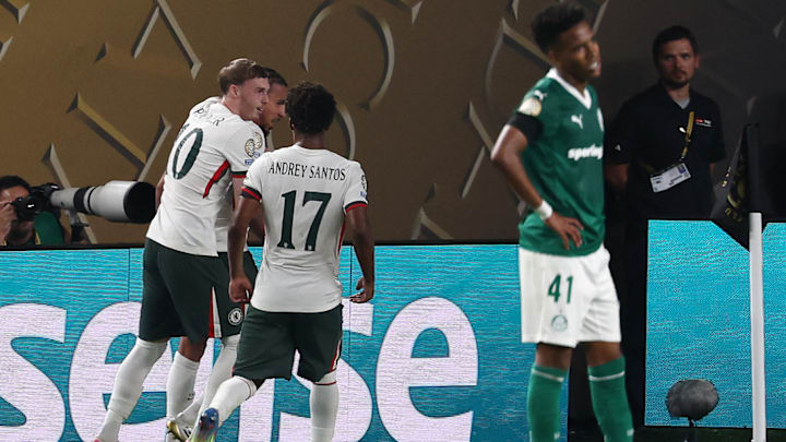 Estêvão marcou, mas Palmeiras caiu Estêvão marcou, mas Palmeiras caiu