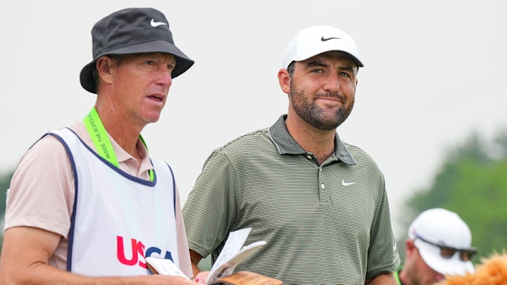 Scottie Scheffler has had rounds of 73-71 at Oakmont but is still in the picture heading to the weekend.