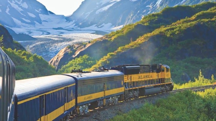 Coastal Classic Train - Bartlett Glacier