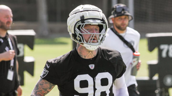 Las Vegas Raiders DE Maxx Crosby Las Vegas Raiders DE Maxx Crosby