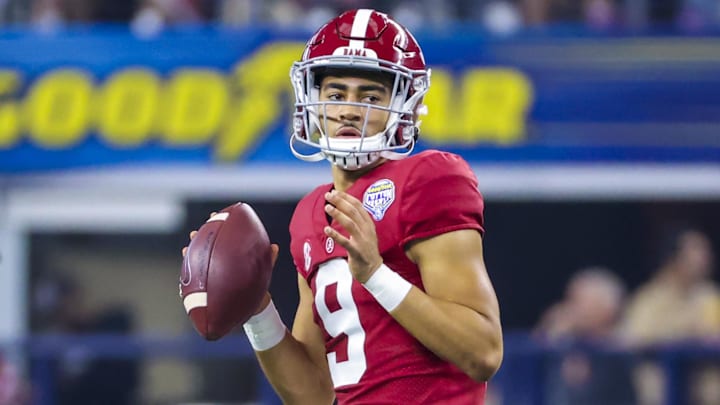 Dec 31, 2021; Arlington, Texas, USA; Alabama Crimson Tide quarterback Bryce Young (9)