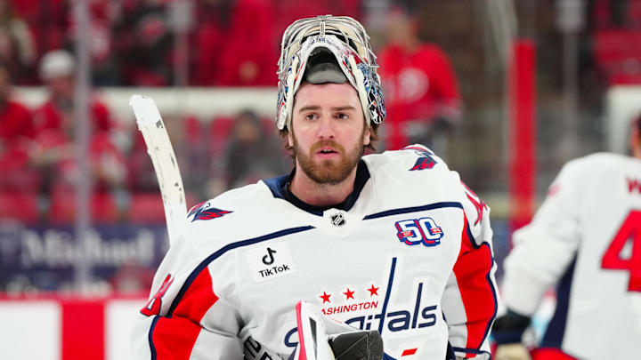 Nov 3, 2024; Raleigh, North Carolina, USA; Washington Capitals goaltender Logan Thompson (48) looks on during the warmups before the game against the Carolina Hurricanes at Lenovo Center. Mandatory Credit: James Guillory-Imagn Images Nov 3, 2024; Raleigh, North Carolina, USA; Washington Capitals goaltender Logan Thompson (48) looks on during the warmups before the game against the Carolina Hurricanes at Lenovo Center. Mandatory Credit: James Guillory-Imagn Images
