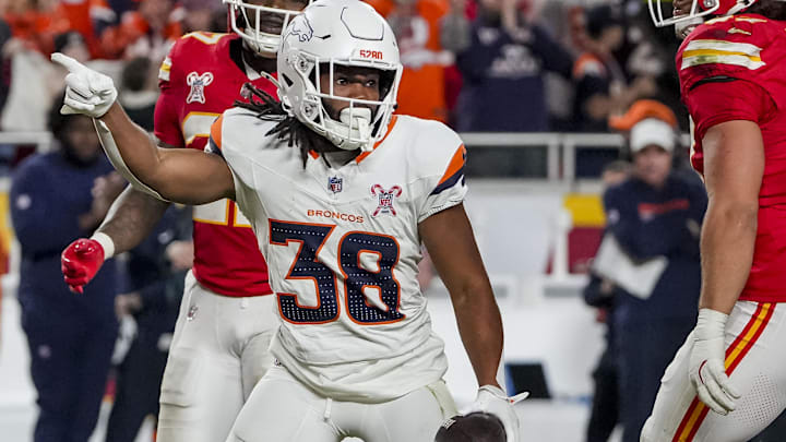 Dec 25, 2025; Kansas City, Missouri, USA; Denver Broncos running back Jaleel McLaughlin (38) celebrates aftera r un during the second quarter at GEHA Field at Arrowhead Stadium. Mandatory Credit: Denny Medley-Imagn Images Dec 25, 2025; Kansas City, Missouri, USA; Denver Broncos running back Jaleel McLaughlin (38) celebrates aftera r un during the second quarter at GEHA Field at Arrowhead Stadium. Mandatory Credit: Denny Medley-Imagn Images
