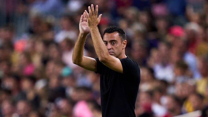 Barcelona avalia contração de meia-atacante Marco Asensio, multicampeão escanteado no Real Madrid.