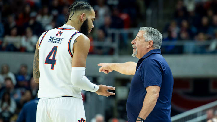 Ole Miss v Auburn