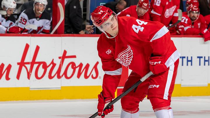 New Jersey Devils v Detroit Red Wings New Jersey Devils v Detroit Red Wings