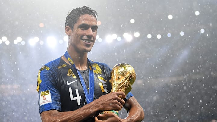 Raphael Varane foi campeão mundial pela França em 2018 Raphael Varane foi campeão mundial pela França em 2018