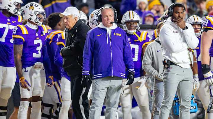 Tigers head coach Brian Kelly on the sideline as the LSU Tigers take on the Oklahoma Sooners. Nov 30, 2024; Baton Rouge, Louisiana, USA; at Tiger Stadium. Tigers head coach Brian Kelly on the sideline as the LSU Tigers take on the Oklahoma Sooners. Nov 30, 2024; Baton Rouge, Louisiana, USA; at Tiger Stadium.