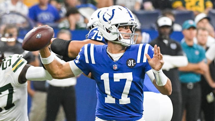 Aug 16, 2025; Indianapolis, Indiana, USA; Indianapolis Colts quarterback Daniel Jones (17) throws a pass during the first half against the Green Bay Packers at Lucas Oil Stadium. Aug 16, 2025; Indianapolis, Indiana, USA; Indianapolis Colts quarterback Daniel Jones (17) throws a pass during the first half against the Green Bay Packers at Lucas Oil Stadium.