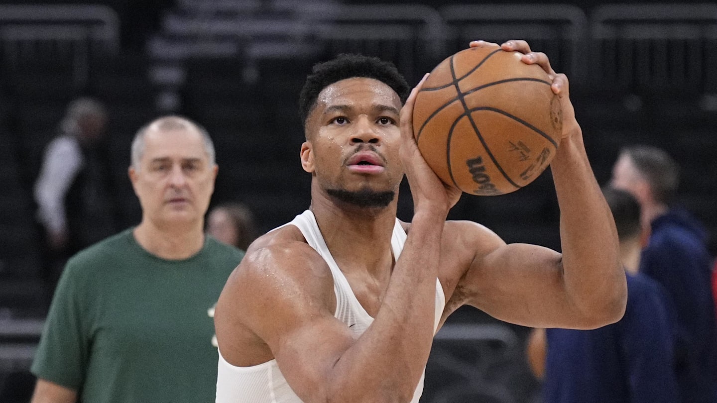 Clippers Have a Better Shot in Giannis Antetokounmpo Sweepstakes Than You Think