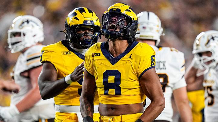 Michigan defensive end Dom Nichols celebrates a sack against Western Michigan during the first half at Michigan Stadium in Ann Arbor on Saturday, Sept. 5, 2026.