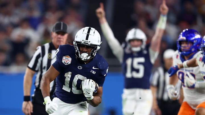 Penn State Nittany Lions running back Nicholas Singleton (10) 