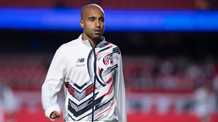 Lucas permaneceu em campo por apenas 25 minutos