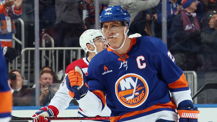 Montreal Canadiens v New York Islanders