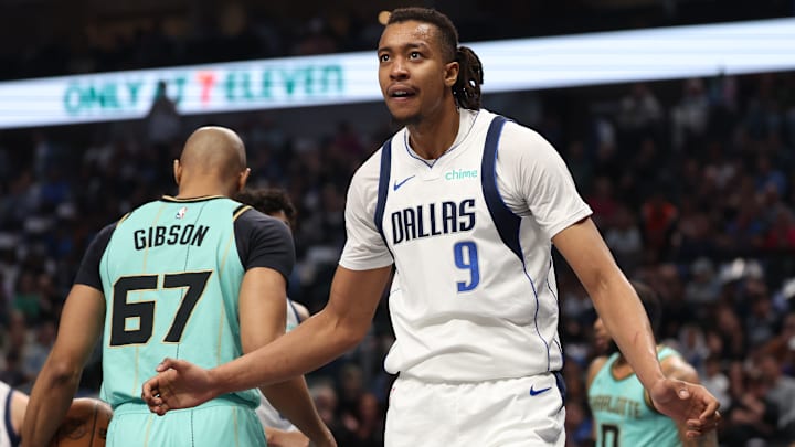 Dallas Mavericks, Moses Brown