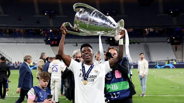 Campeão, protagonista e “malvado”: Vinícius Júnior, que completa 22 anos hoje, brilhou na última temporada europeia. Campeão, protagonista e “malvado”: Vinícius Júnior, que completa 22 anos hoje, brilhou na última temporada europeia.