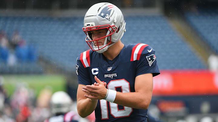 Sep 7, 2025; Foxborough, Massachusetts, USA; New England Patriots quarterback Drake Maye (10) practices before the game against the Las Vegas Raiders at Gillette Stadium. Mandatory Credit: Bob DeChiara-Imagn Images
