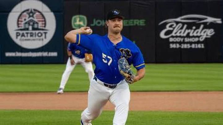 LP now has an even 100 Ks in 52.1 IP this season. LP now has an even 100 Ks in 52.1 IP this season.