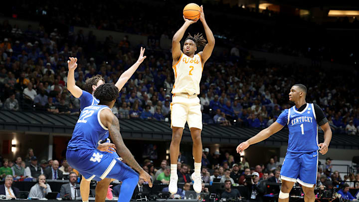 Kentucky v Tennessee
