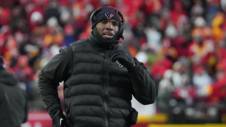 Jan 18, 2025; Kansas City, Missouri, USA; Houston Texans head coach DeMeco Ryans reacts during the third quarter of a 2025 AFC divisional round game against the Kansas City Chiefs at GEHA Field at Arrowhead Stadium. Jan 18, 2025; Kansas City, Missouri, USA; Houston Texans head coach DeMeco Ryans reacts during the third quarter of a 2025 AFC divisional round game against the Kansas City Chiefs at GEHA Field at Arrowhead Stadium.