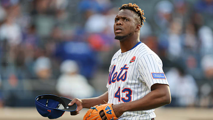 May 26, 2025; New York City, New York, USA; New York Mets relief pitcher Huascar Brazoban (43) walks off the field after being relieved during the eighth inning against the Chicago White Sox at Citi Field. Mandatory Credit: Vincent Carchietta-Imagn Images
